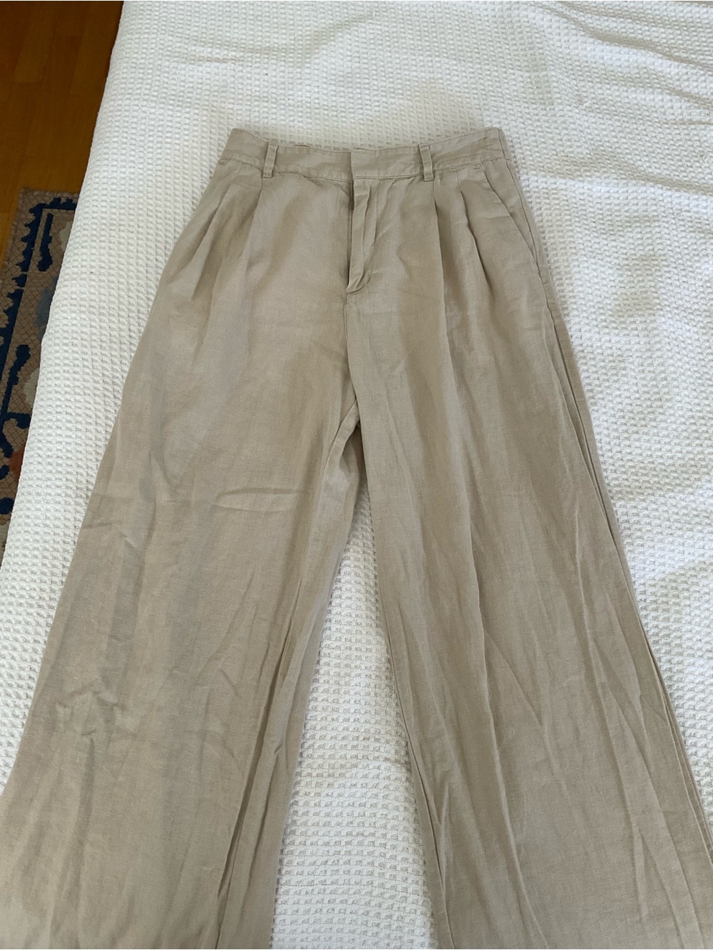 GAP Women’s linen blend trousers in Light Tan
